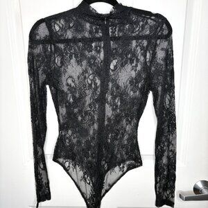 Seductive Black Lace Bodysuit – Sheer Long Sleeve Floral Pattern